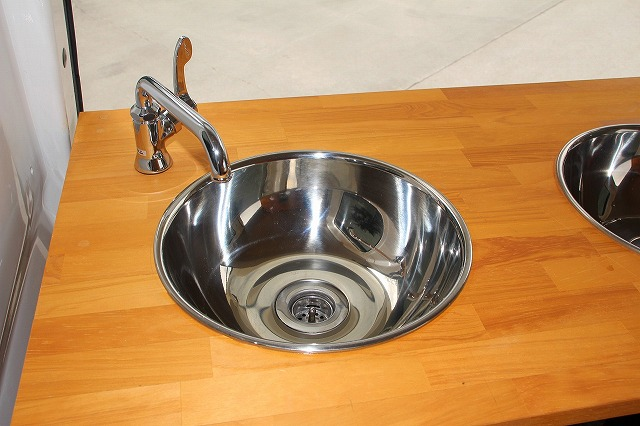 日産NV100クリッパー