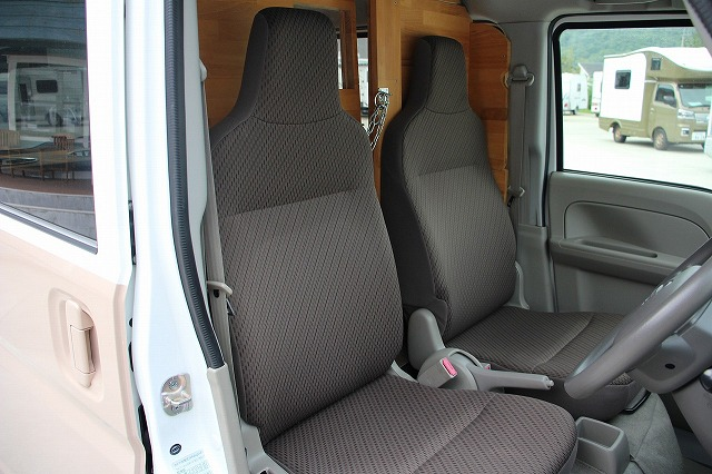 日産NV100クリッパー