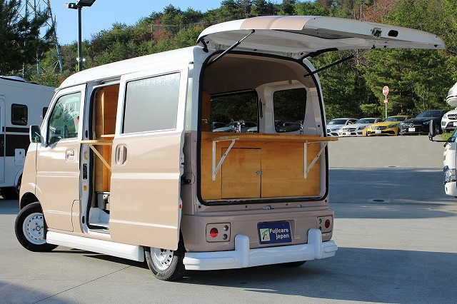 日産NV100クリッパー