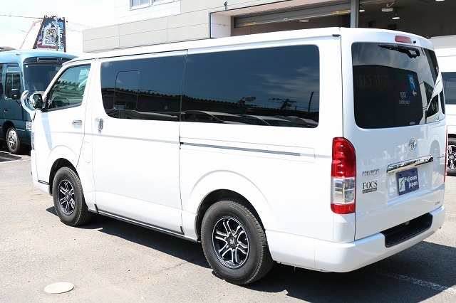 キャンピングカーバンコン