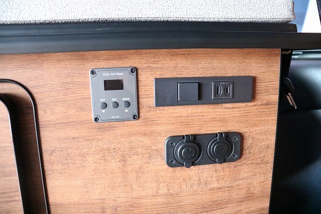 キャンピングカーバンコン