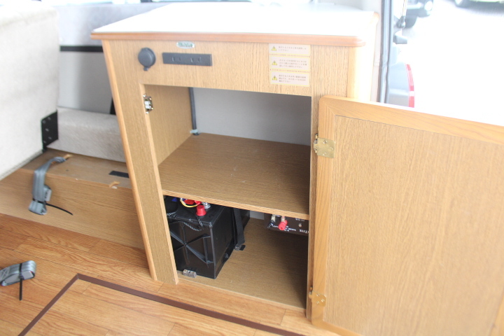 キャンピングカーバンコン