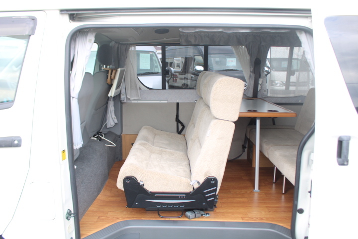 キャンピングカーバンコン