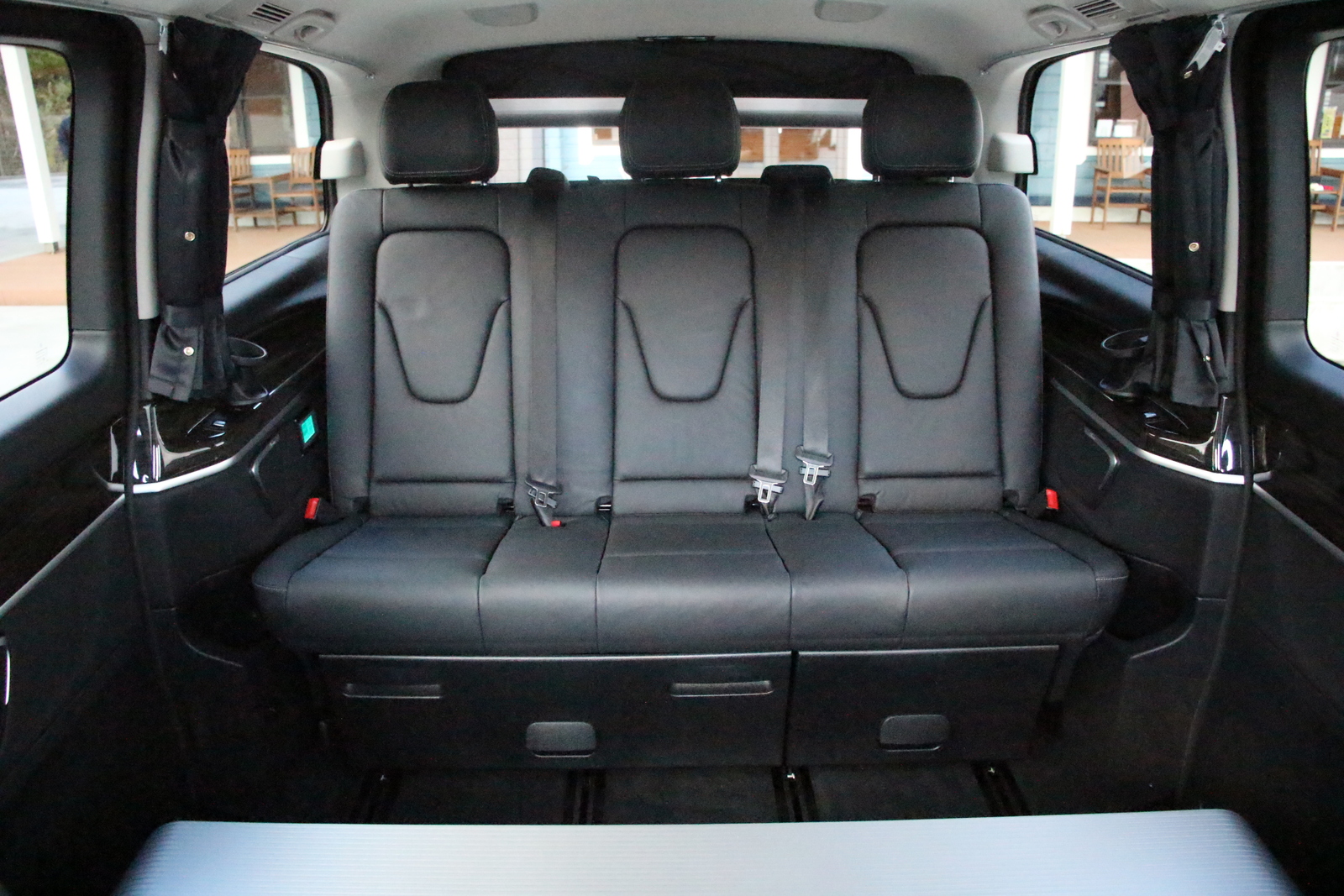 キャンピングカーバンコン