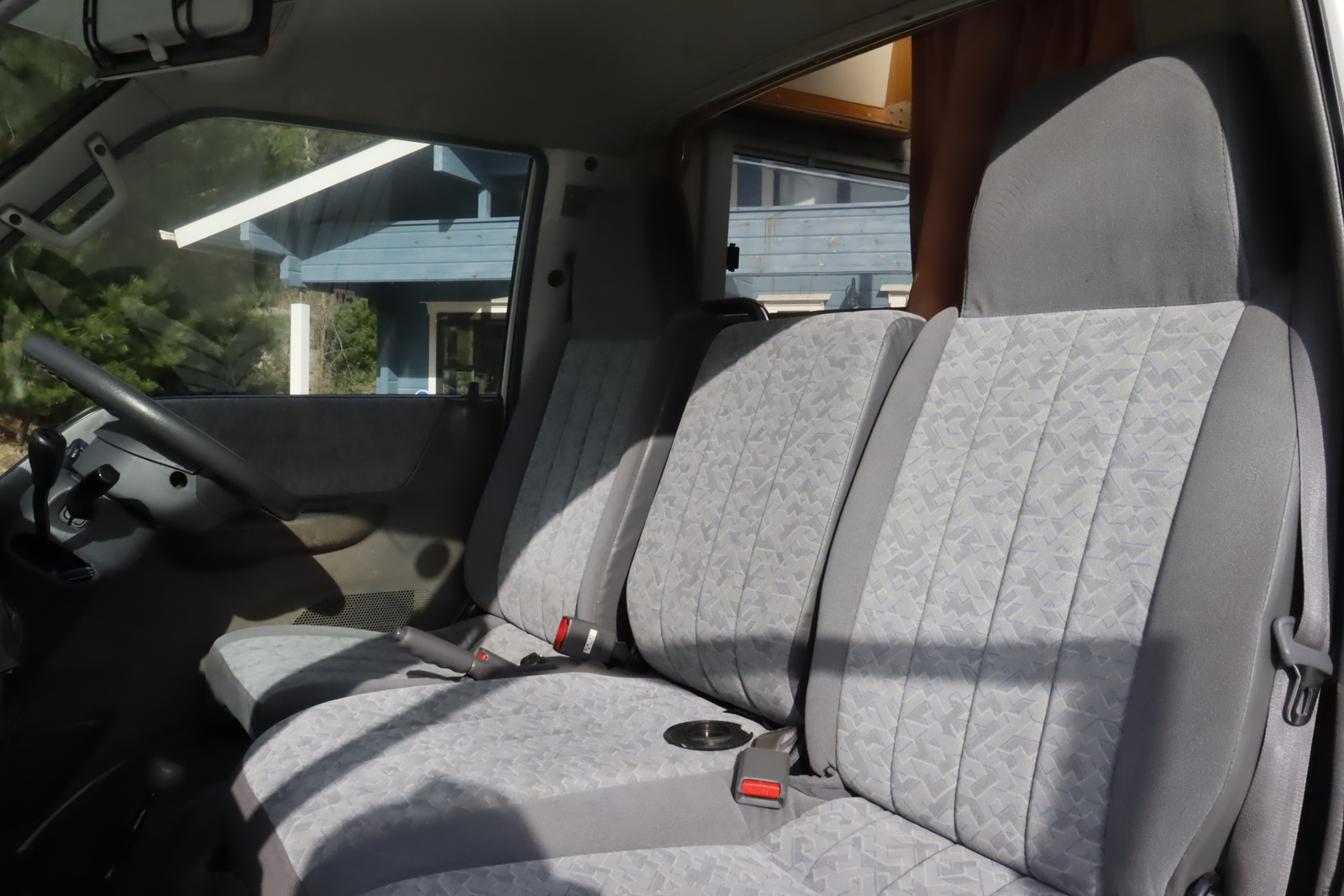 キャンピングカーキャブコン