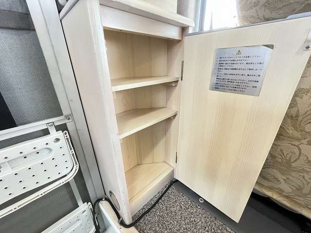 キャンピングカー軽キャンパー