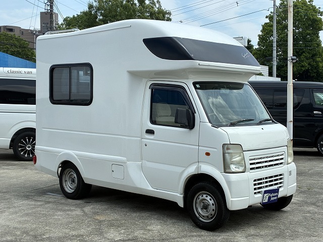 キャンピングカー軽キャンパー