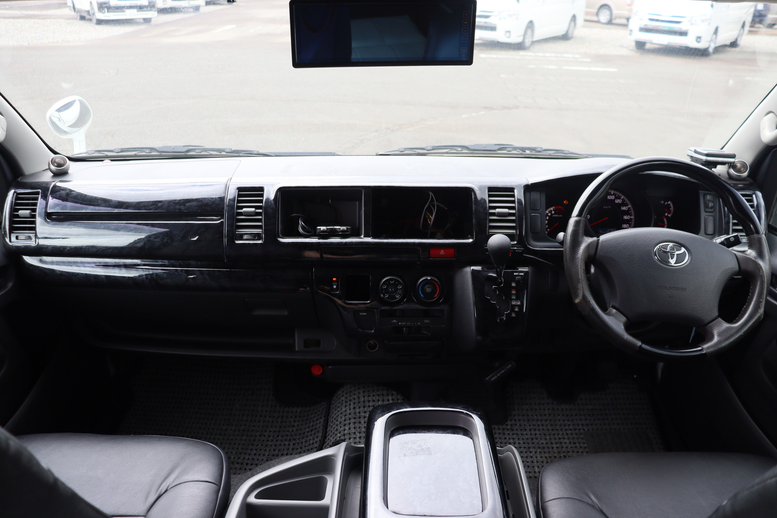 キャンピングカーバンコン