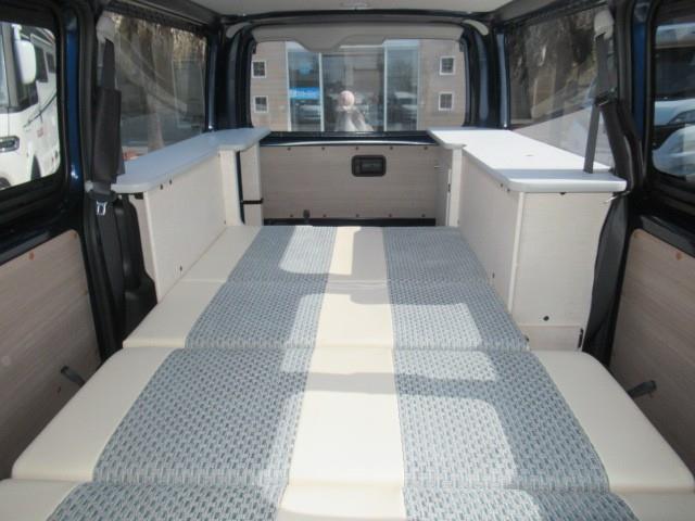 キャンピングカーバンコン