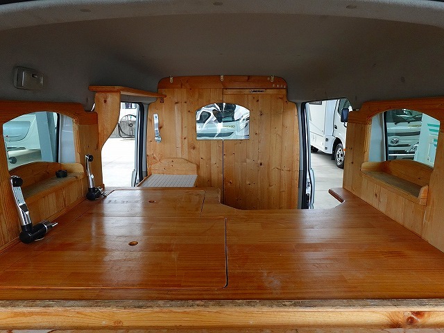 日産NV100クリッパー