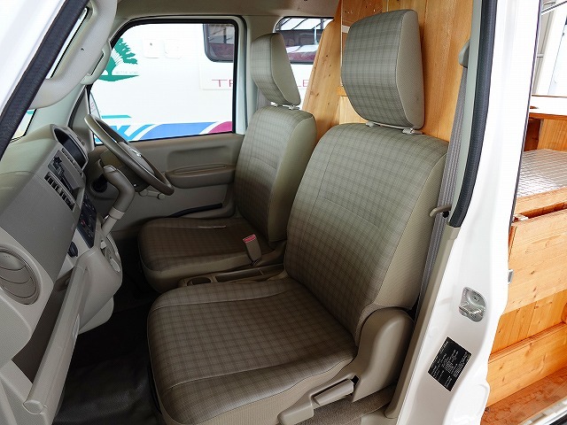 日産NV100クリッパー