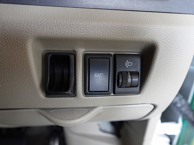 日産NV100クリッパー