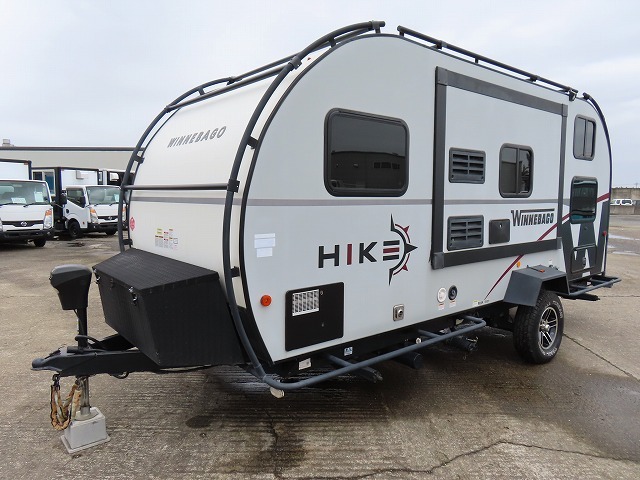 キャンピングカートレーラー