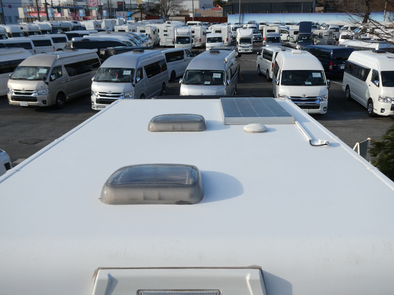 キャンピングカーキャブコン