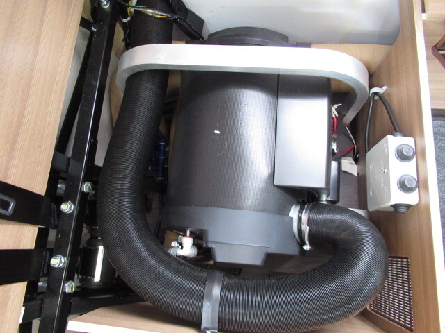 キャンピングカーキャブコン