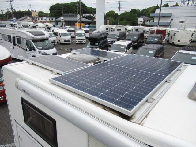 キャンピングカーキャブコン