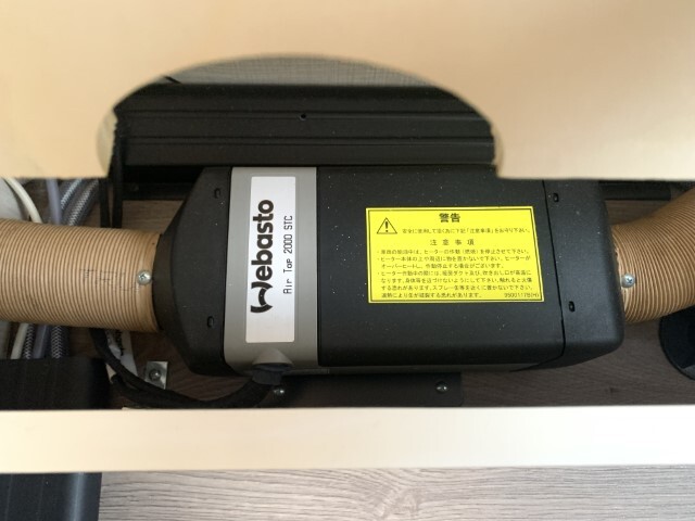 キャンピングカートレーラー