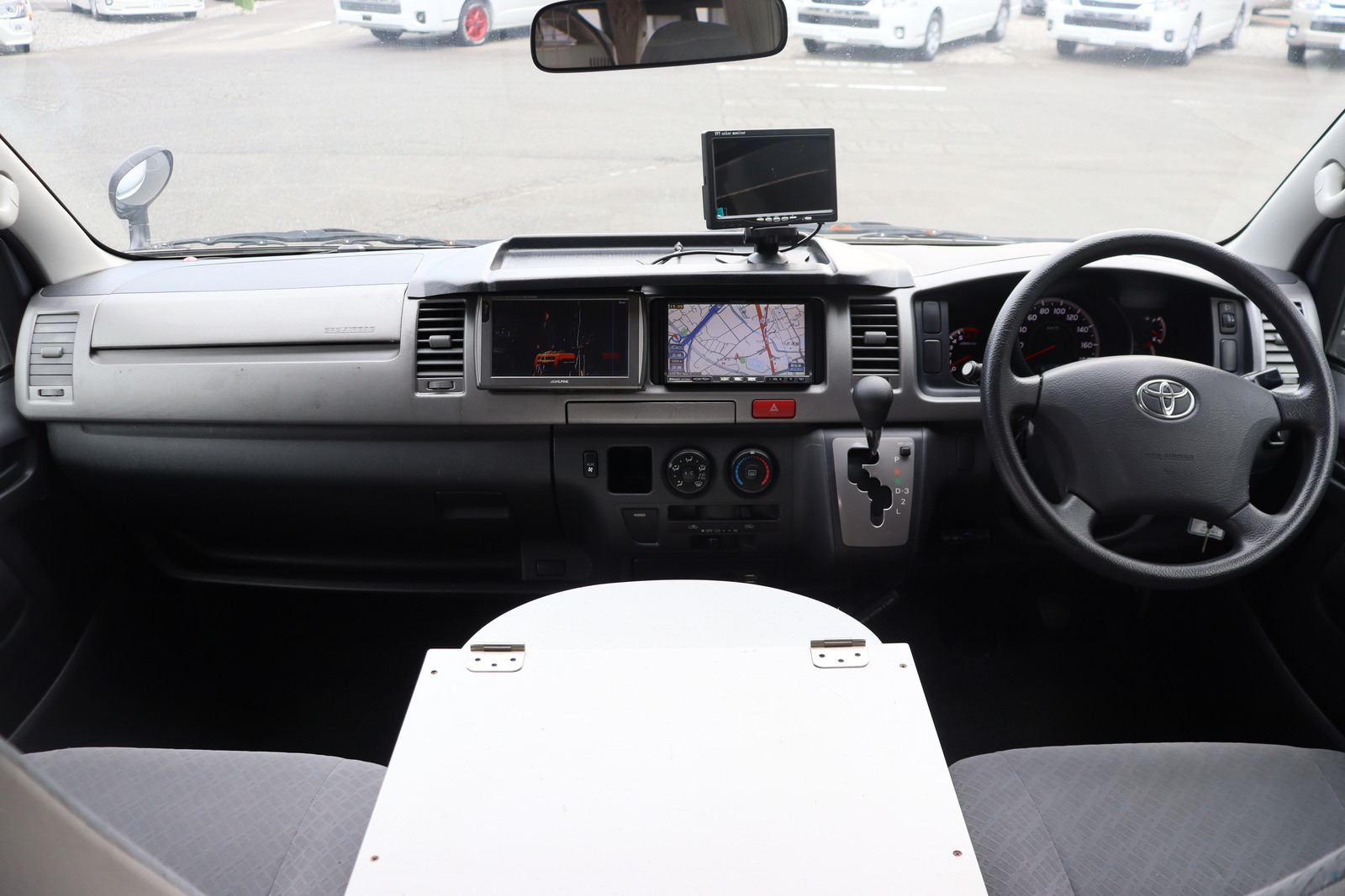 キャンピングカーバンコン