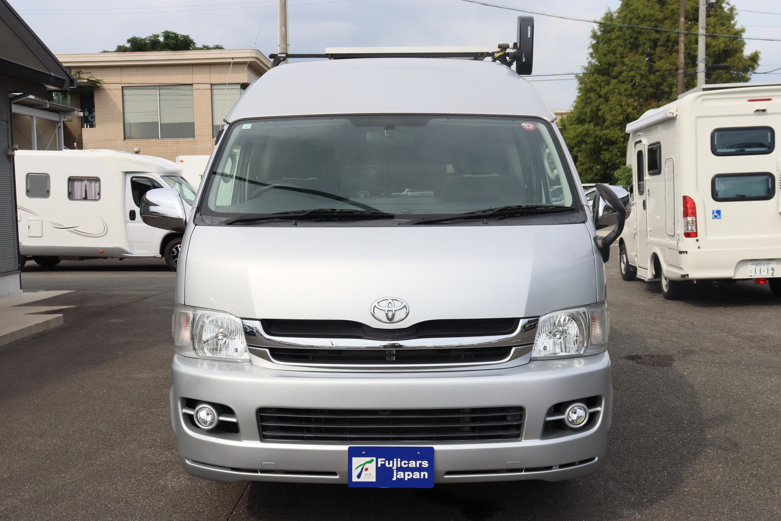 キャンピングカーバンコン