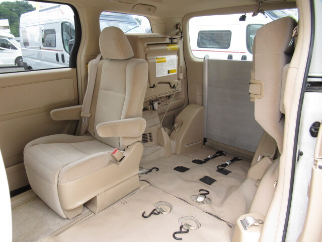 トヨタアルファード