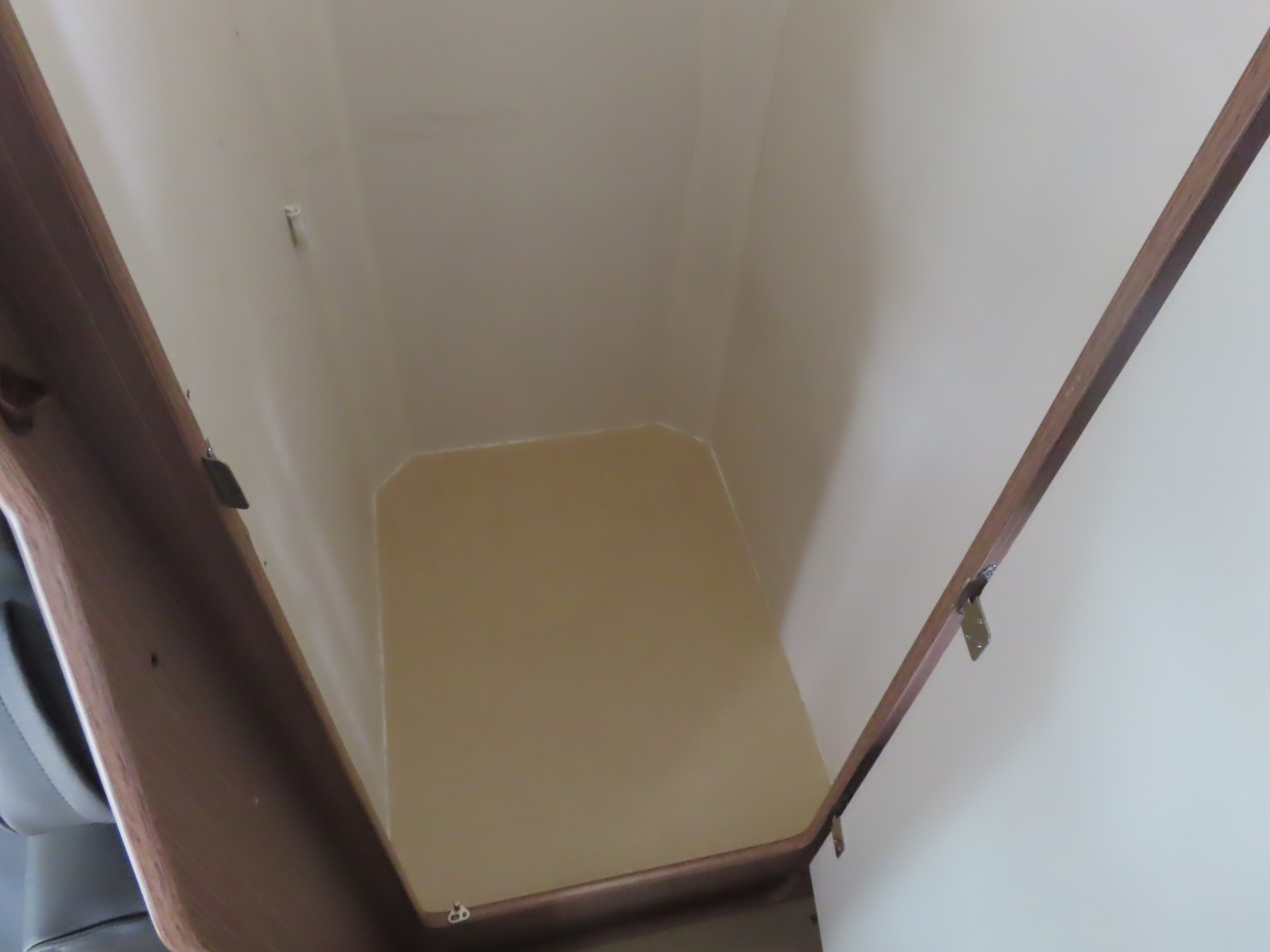 キャンピングカーキャブコン