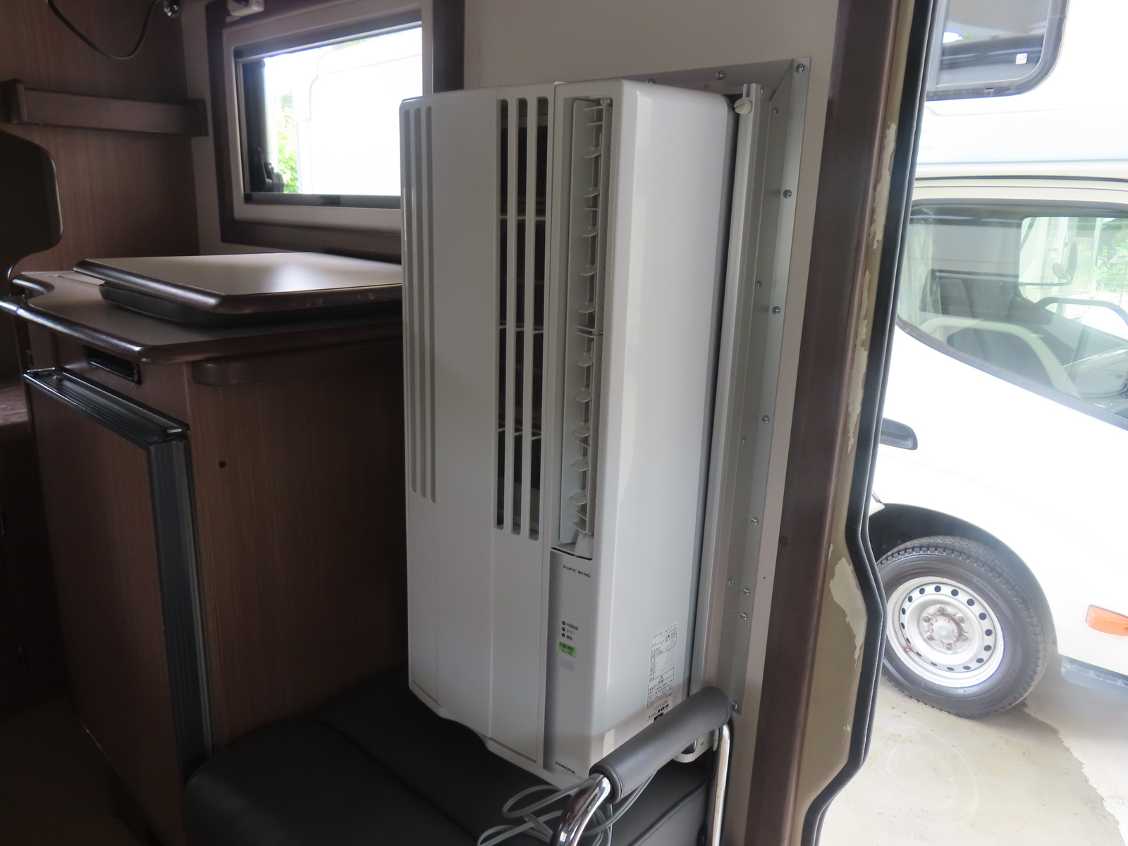 キャンピングカーキャブコン