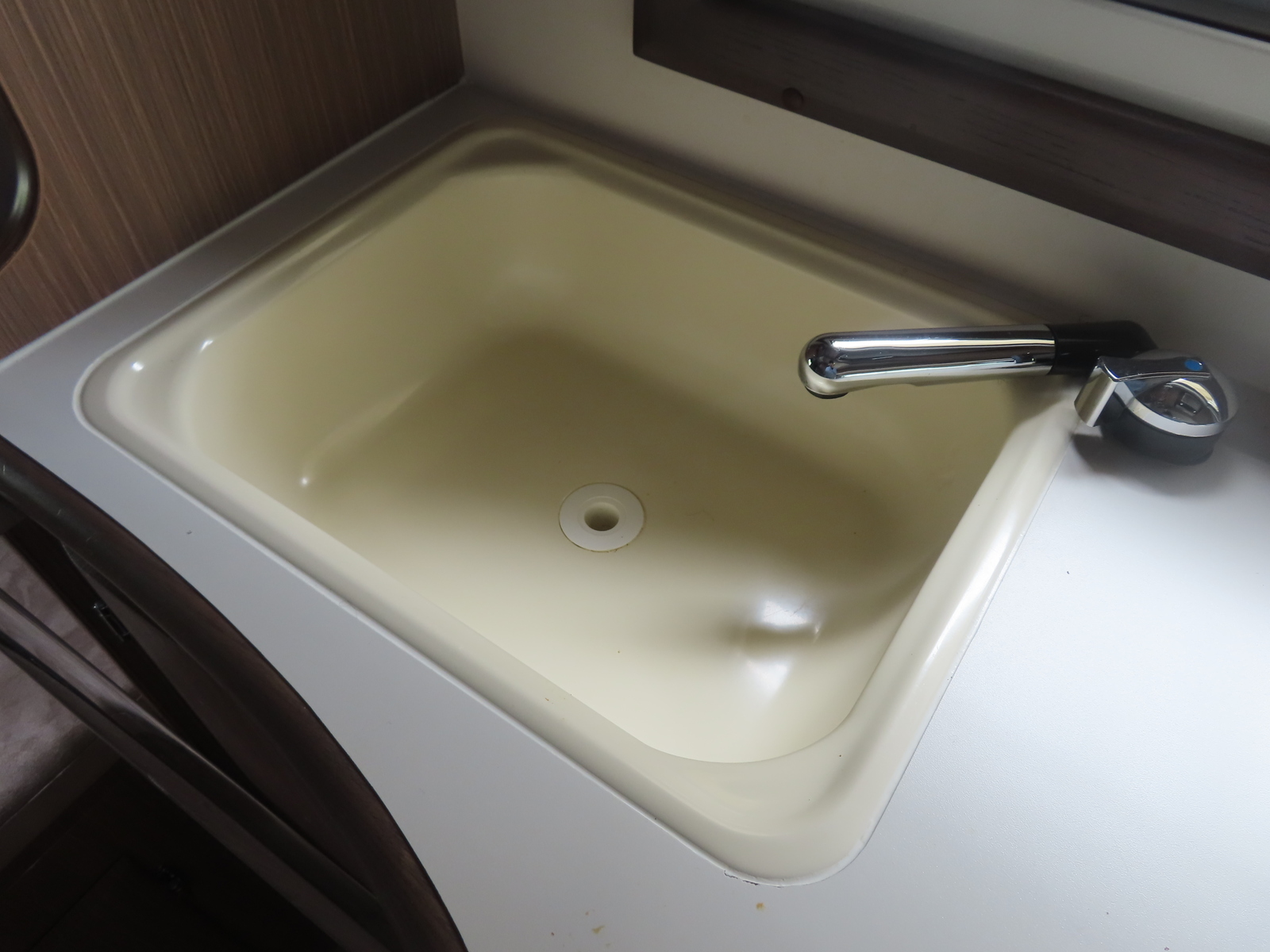 キャンピングカーキャブコン