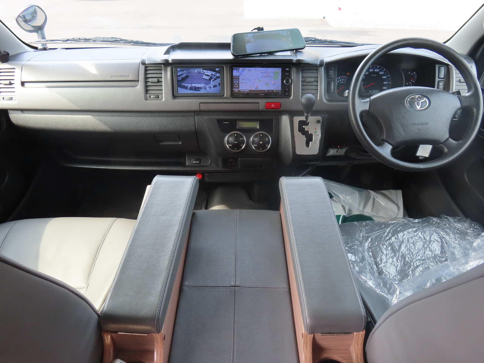 キャンピングカーキャブコン