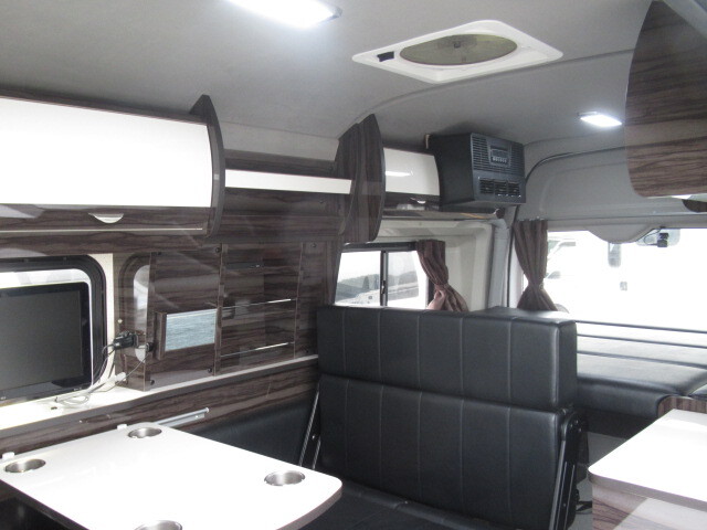 キャンピングカーバンコン