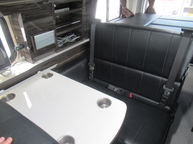 キャンピングカーバンコン