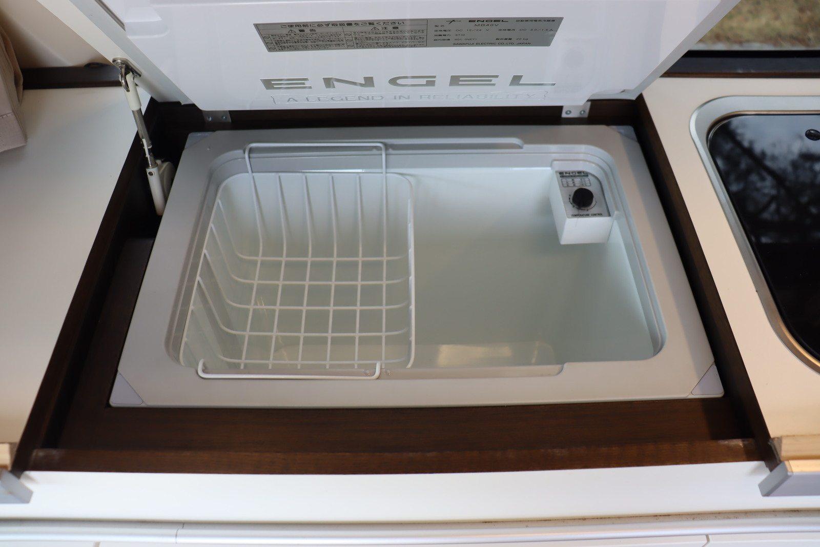 キャンピングカーバンコン