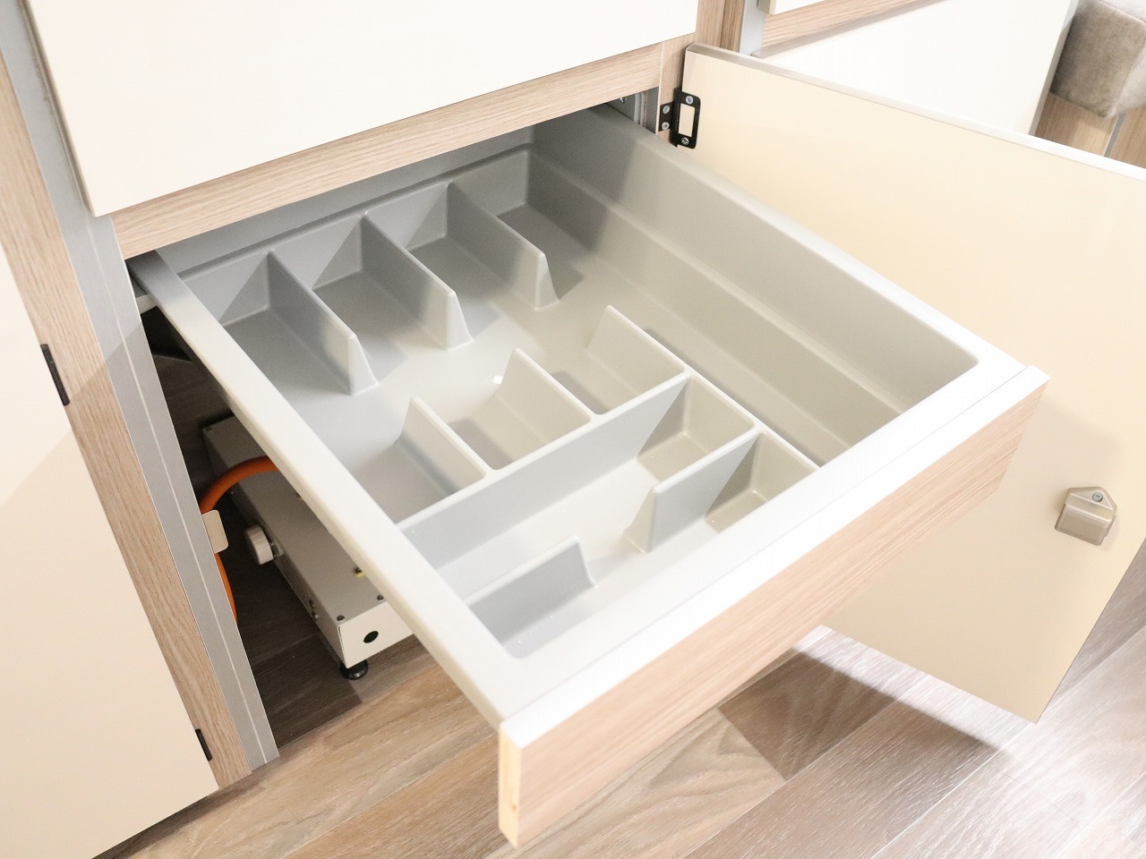 キャンピングカートレーラー