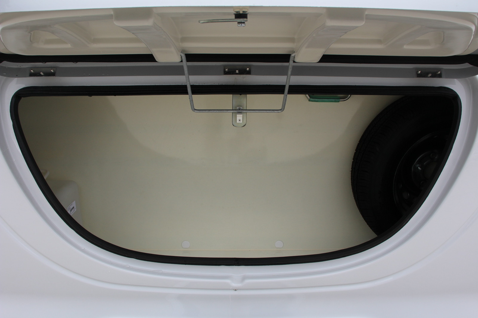 キャンピングカートレーラー