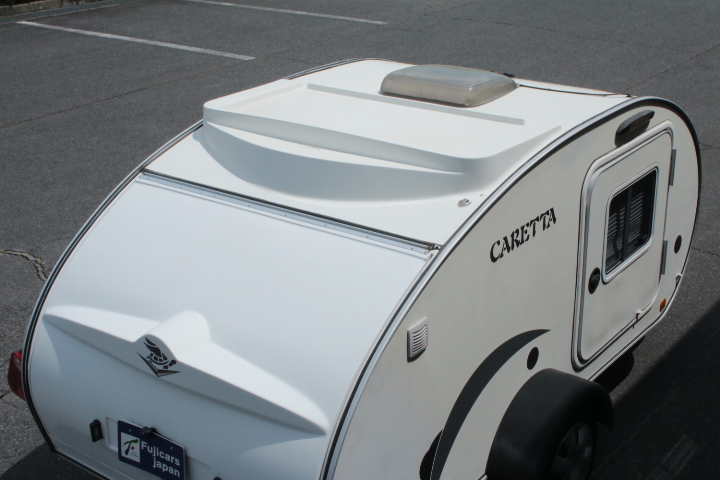 キャンピングカートレーラー