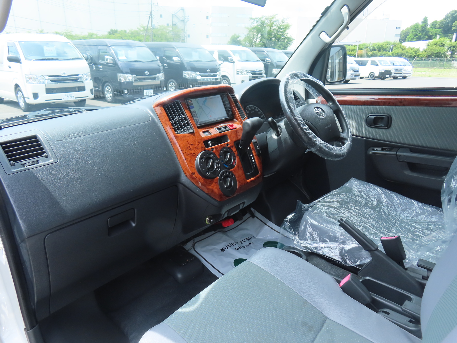 キャンピングカーバンコン