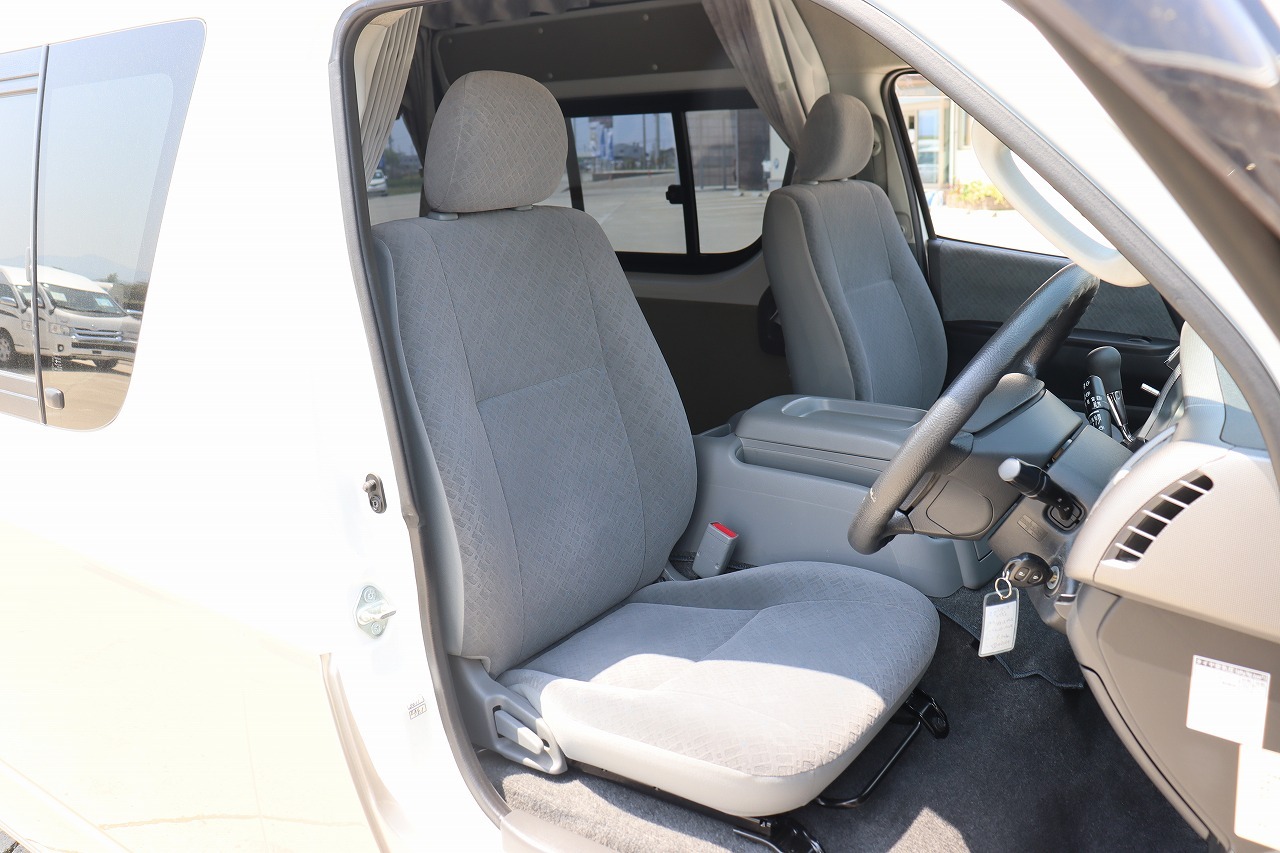 キャンピングカーバンコン