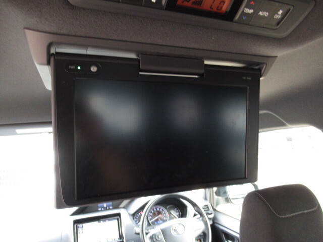 トヨタエスクァイア