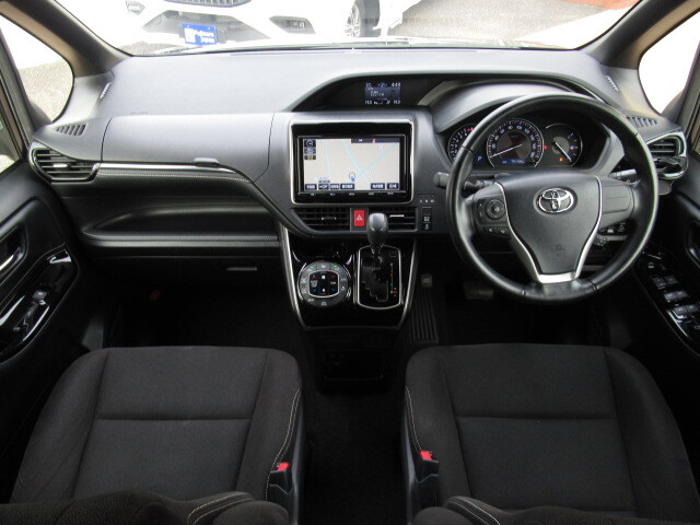 トヨタエスクァイア