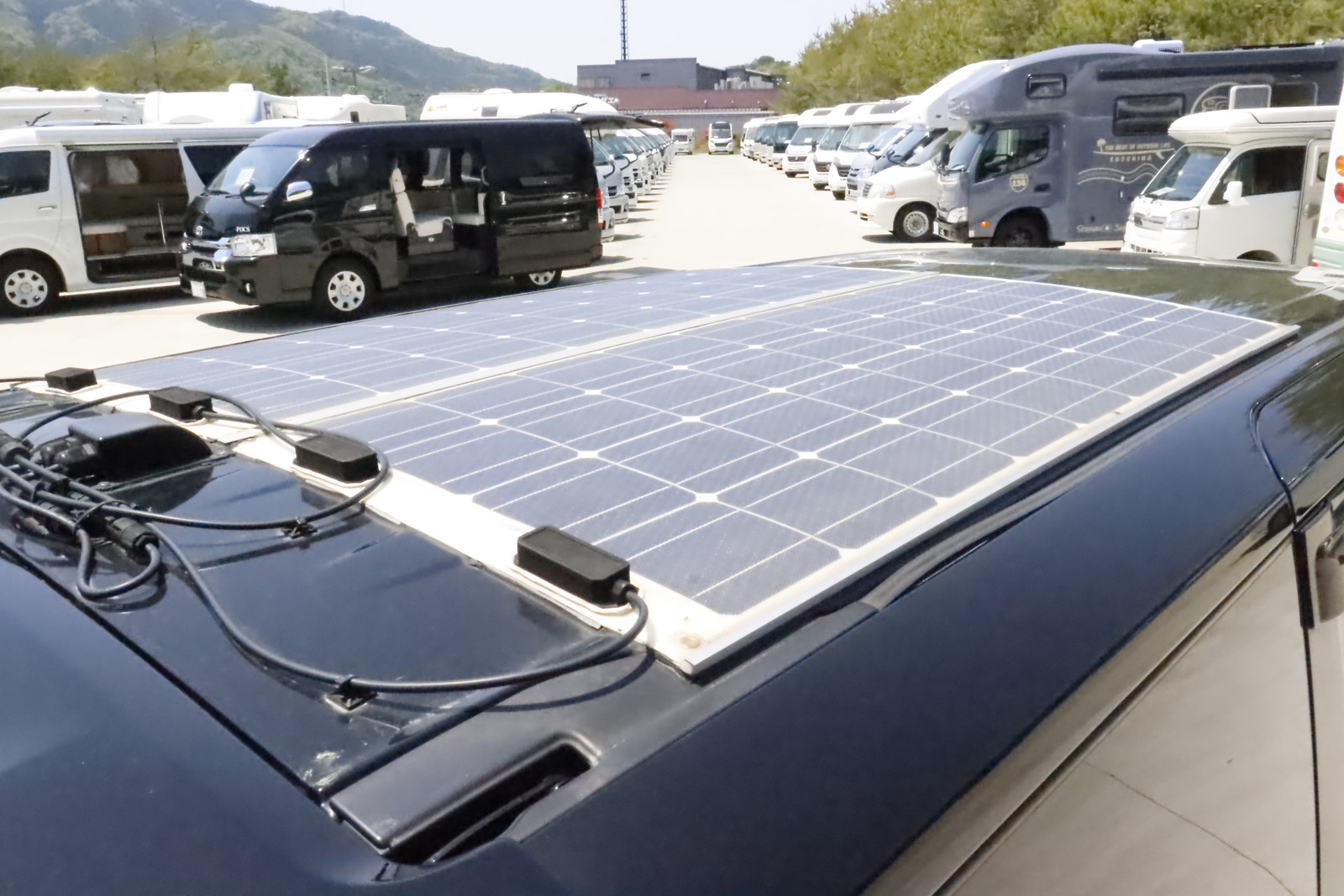 キャンピングカーバンコン