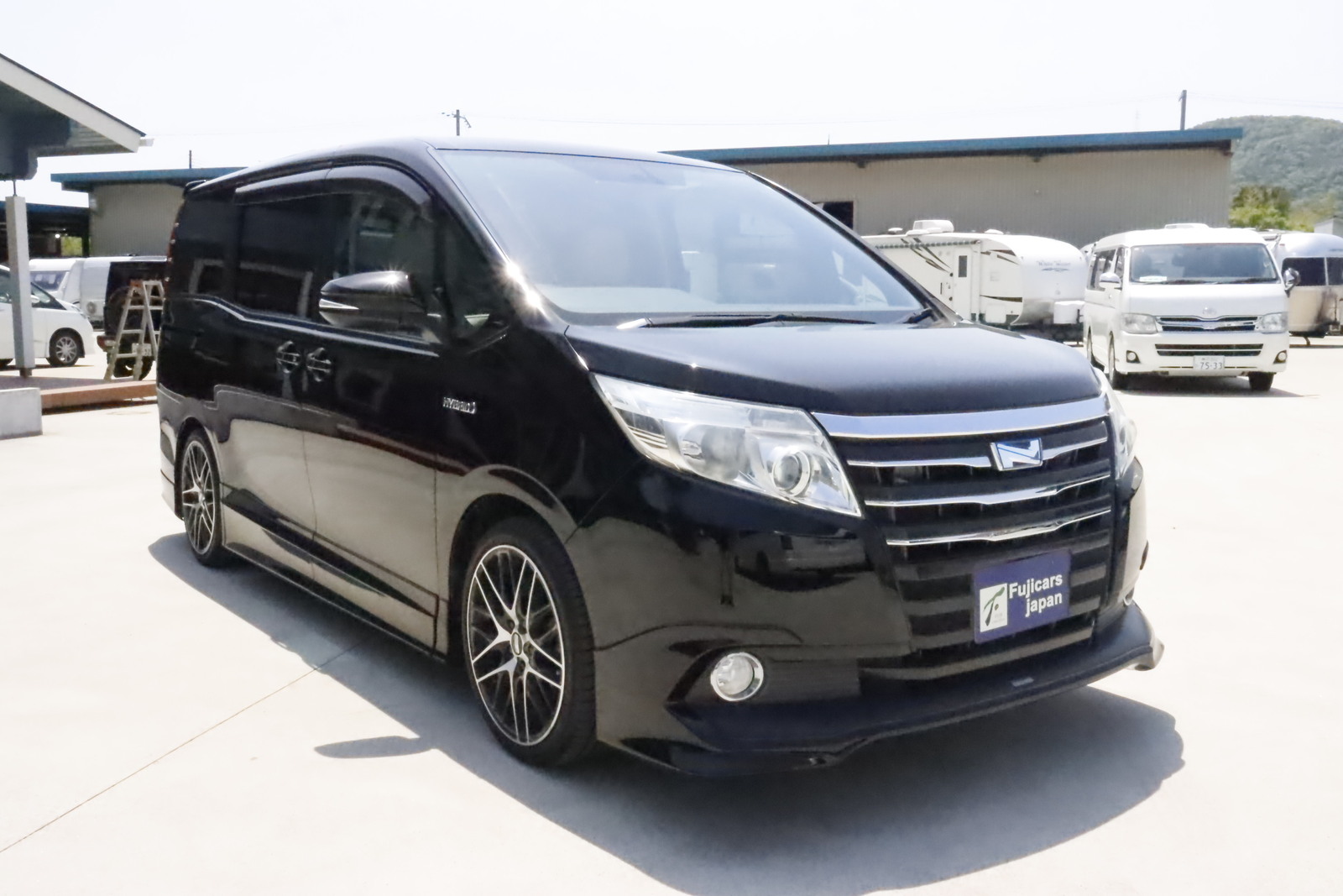 キャンピングカーバンコン