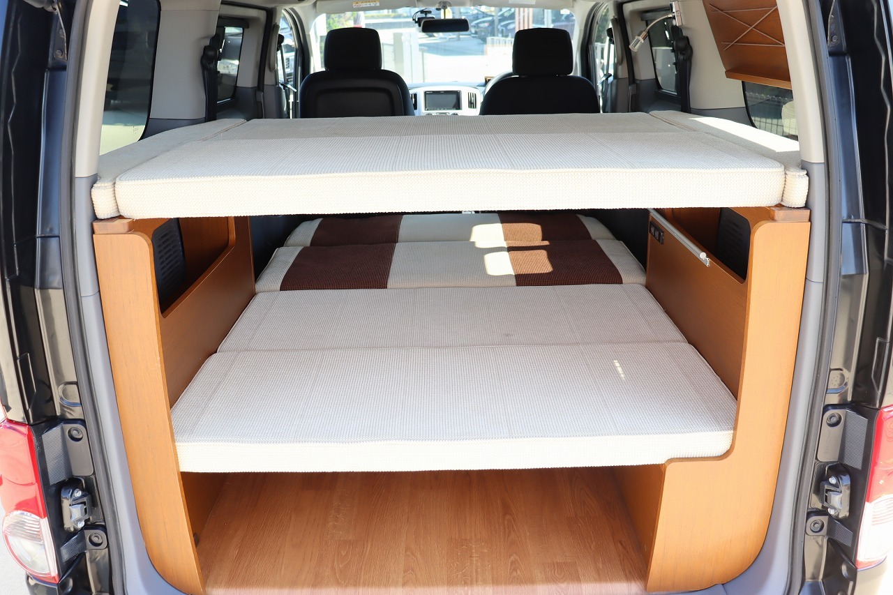 キャンピングカーバンコン