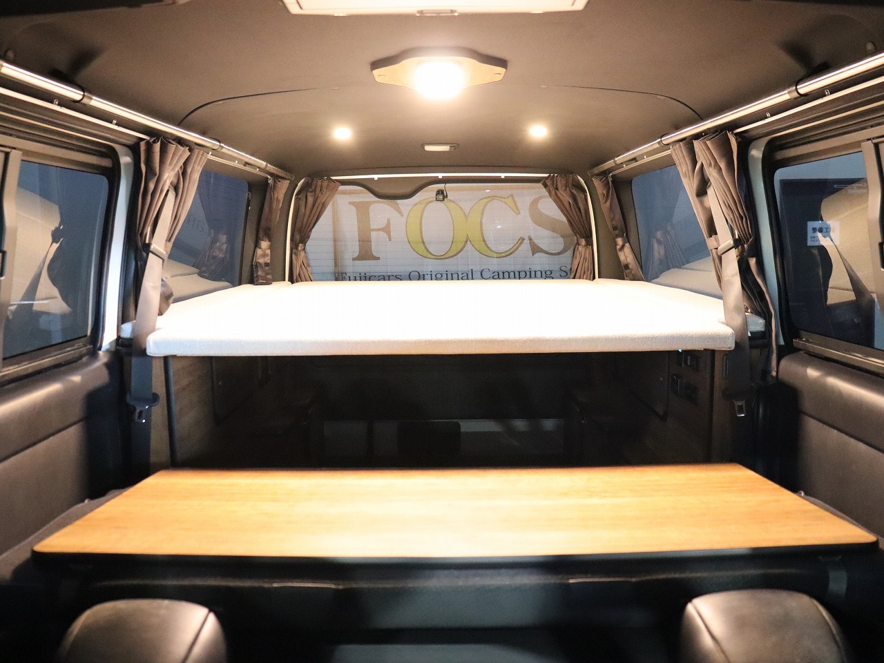 キャンピングカーバンコン