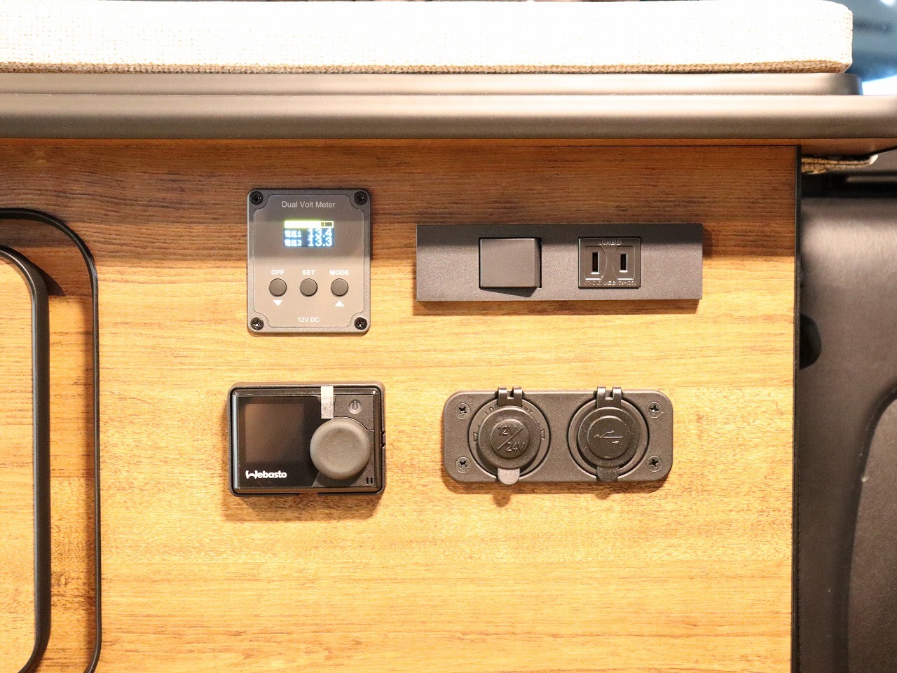 キャンピングカーバンコン