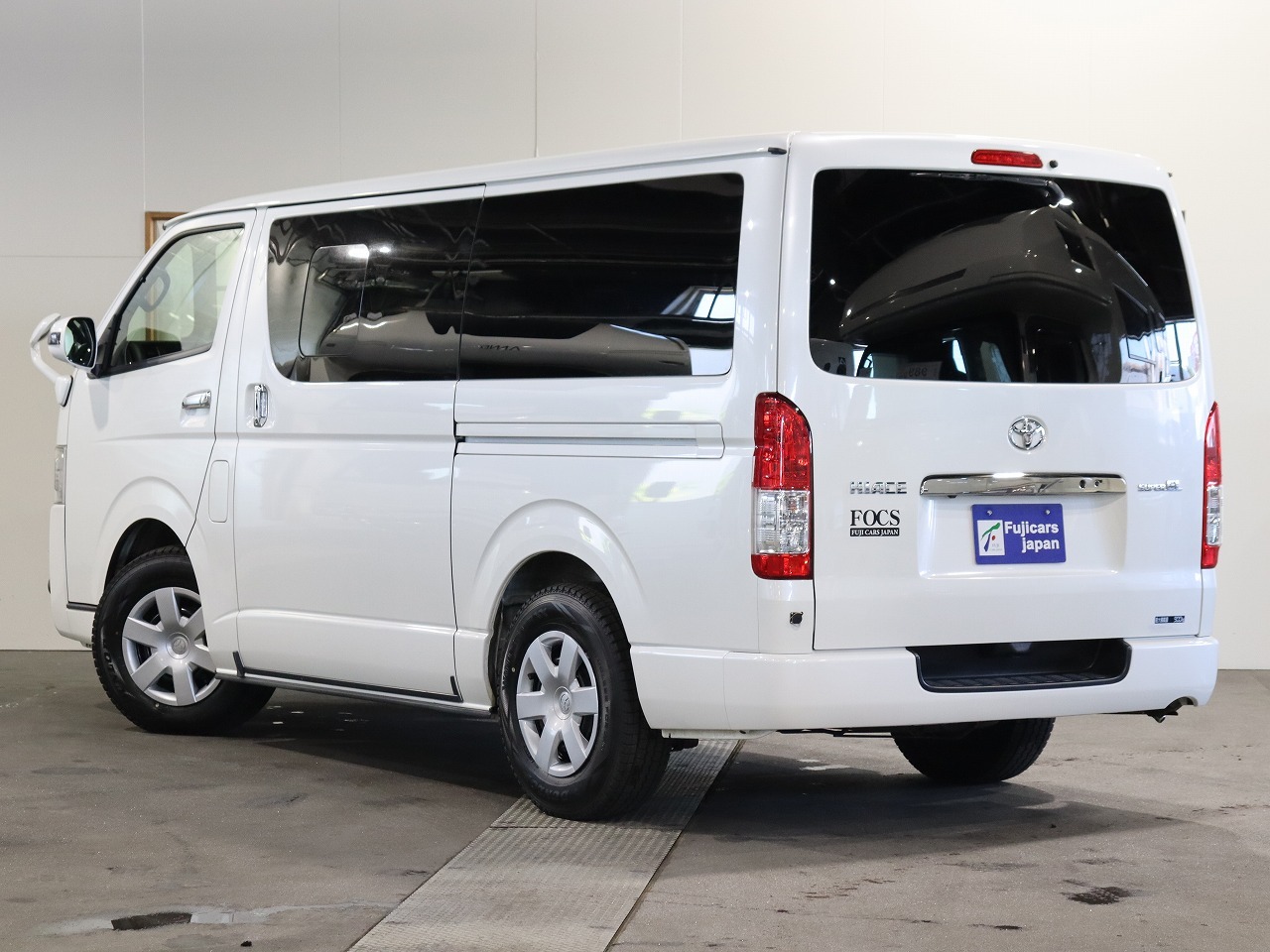 キャンピングカーバンコン