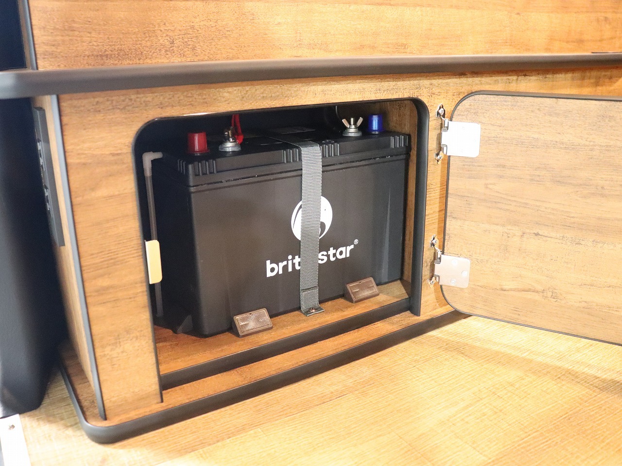 キャンピングカーバンコン