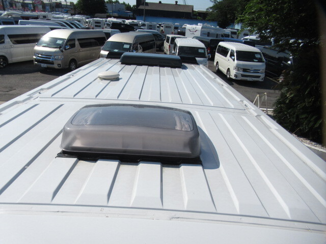 キャンピングカーバンコン