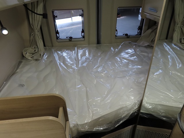 キャンピングカーバンコン