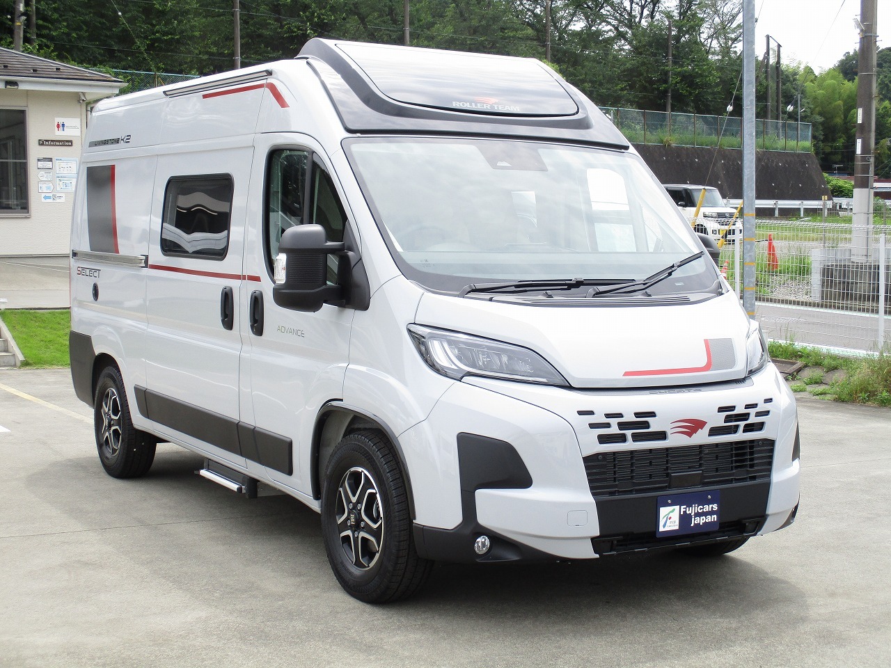 キャンピングカーバンコン