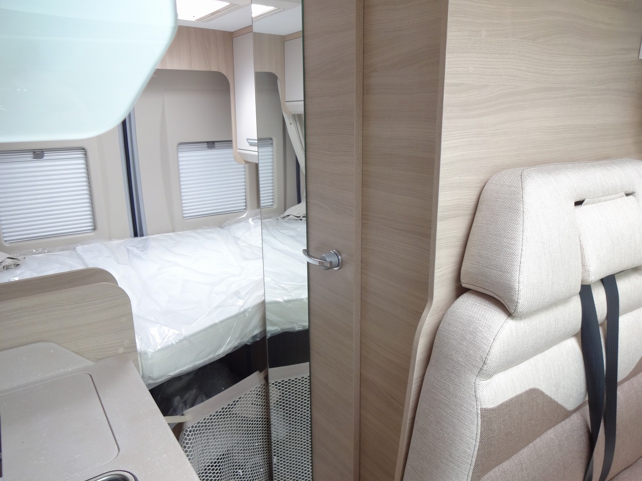 キャンピングカーバンコン