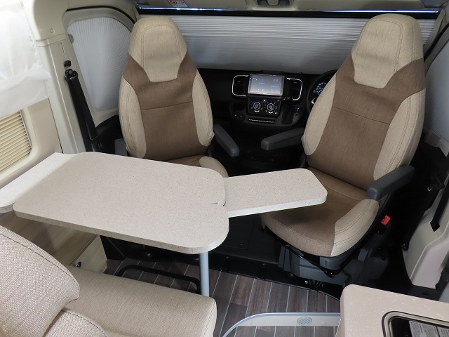 キャンピングカーバンコン